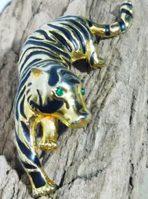 Long Tiger Brooch Black Enamel Stripe Vintage Gold Tone Emerald Green Eye 3 Inch
