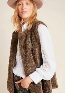 Anthropologie Akemi + Kin Alonna Teddy Plush Vest Jacket One Size
