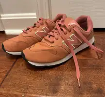 New Balance 373 Women’s