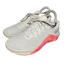 Nike  Women’s Metcon 5 A02982-004 Pink Cool Grey Cross Training Shoes Size 6