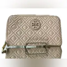 ❤️Tory Burch Genuine Fleming Leather Quilted Wallet