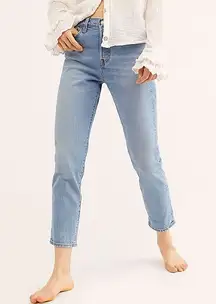 Levi’s Premium Wedgie Icon High-Rise Blue Jeans, Size 32 New with Tag