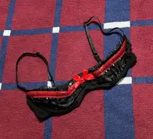 Frederick’s Of Hollywood black red Open Half Cup bra sequins Lingerie underwire