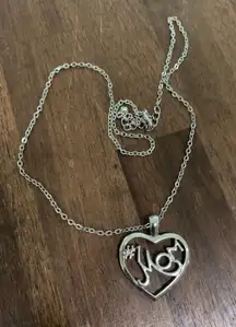 #1 mom necklace