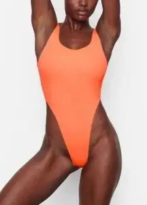 SKIMS SCULPTING Bodysuit NWOT