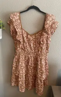 NWT  Floral Tiered Dress