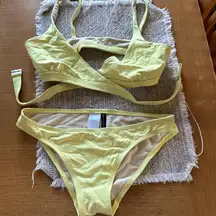Lemon color BCBG  bikini