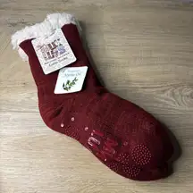 MUK LUKS Cabin Socks Red Grippy Sherpa Cozy Tall Slipper Gift Giving Small 6-8