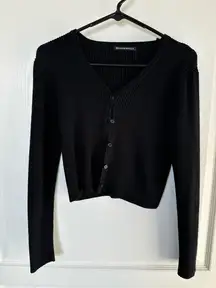 Brandy Melville Cropped Cardigan Sweater
