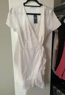 Abercrombie & Fitch White Tie Dress