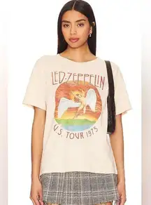 daydreamer Led Zeppelin Tour 1975 Boyfriend Tee in Sand sz large