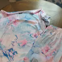 Elegant Marble Print Pajama Set - Pink and Blue