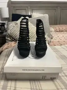 Steve Madden wedges