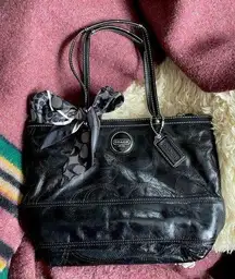 Coach Signature Stitched Patent Tote F15142 black tote scarf included monogram