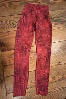 Lululemon Logo Leggings, Size 0