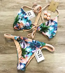 Dippin Daisy’s Swimwear ✨NWT Dippin Daisys palm print racerback bikini top