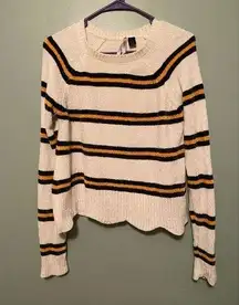 Love By Design Black And Yellow Crew Neck Sweater Size Medium