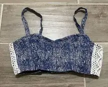 Hollister cropped tank top bralette size medium smocked back clasp opening