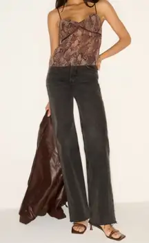 NWT Abercrombie & Fitch The 90’s Relaxed Jeans High Rise Black Size 10s / 30