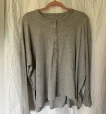 Aerie Gray Button-Up Long Sleeve Top Size Large