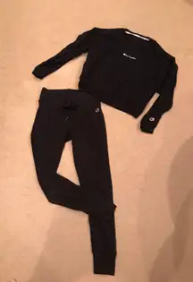 Champion Woman’s  Leggings And Cropped Long Sleeve Set