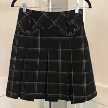 Loft Ann Taylor  Stretch size 0 black pleated plaid schoolgirl skirt y2k