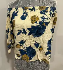 One Love Clothing Sz: M Off Shoulder Top Blouse Floral Tie Sleeves Lightweight.
