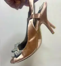 Steve Madden Luxe blush pink Slingback Elegant Satin rhinestone Bow Heels Sz 9