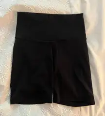 Aritzia TNA Black 7” Biker Shorts