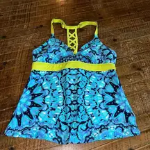 Title Nine  blue strappy sporty XS swim padded tankini top