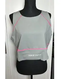 Nike Pro Women's Plus Size 2X Grey Dri-Fit Medium Support Sports Crop Top‎