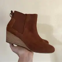 Land’s End brown suede wedge heeled bootie 9