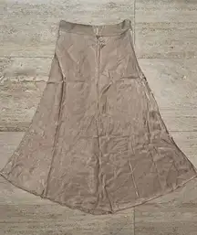 DO+BE Gold  Metallic Flowy Skirt Size S A-line‎