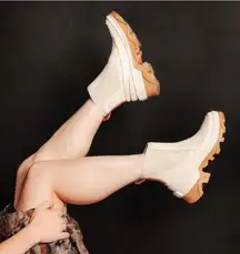 Sorel Brex neutral lug Chelsea boot new