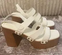 Forever 21 Chunky Heels Block Faux Leather