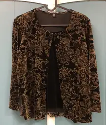 Briggs New York Petite textured floral velour woman’s top‎ size PM