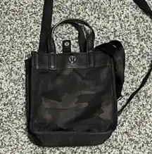 Lululemon now and always mini tote camouflage