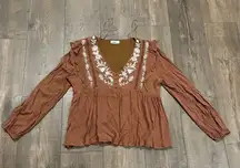 In Loom Women's Boho Peasant Top Size M -‎ Brown with Embroidered Floral Design