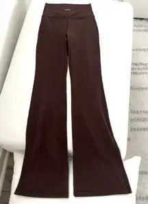 Aritzia TnAction™ Crossover Flare Hi-rise Legging in Size XS