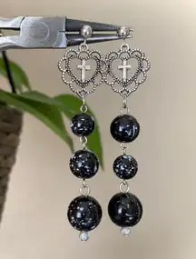 goth victorian grunge style cute heart cross & round beads unique dangle earrings✨