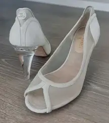 Chanel Vintage‎ Ivory Mesh Heels Size 38 Ultra Rare Audrey Hepburn Blair Waldorf