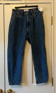 NWT  80s Mom Curve Love High Rise Size 28 or 6 Short