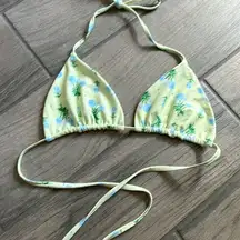 Bay 2 floral bikini top