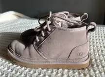 UGG Neumel Lace Up Ankle Winter Boots in Oyster Size 5