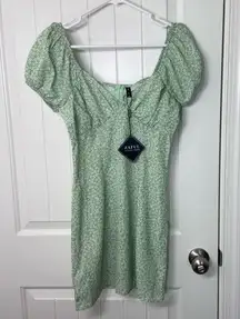 NEW Zaful women’s light green‎ floral puff sleeve mini summer dress spring small