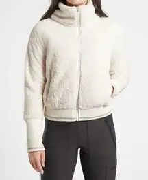 Athleta  TUGGA Ivory White Sherpa Fleece Full zip Cropped jacket size XS