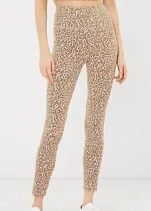 LOU & GREY ANN TAYLOR LOFT Leopard Print Essential Leggings Cream Brown Cheetah