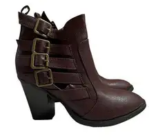 Wild Diva Dominic Buckle Heel Booties Size 8 Western Trendy Colorful Bohemian