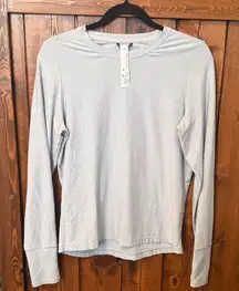Oiselle Birds of a Feather Long Sleeve Running Shirt  Women's Baby Blue, Size 6