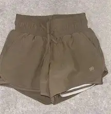 Albion Fit Lunge Shorts Light Brown Mocha Size Xs NWOT